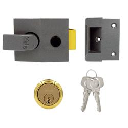 Yale 88 60mm Non Deadlocking Nightlatch