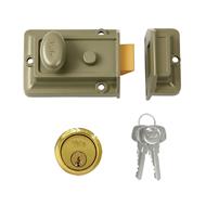 Yale 77 Traditional Non Deadlocking Nightlatch on Original Key Section