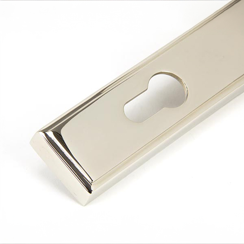 From the Anvil Brompton Lever Lever Multipoint Door Handles - 92mm PZ Sprung 212mm Screw Centres (LEAD TIME: 2-3 DAYS)