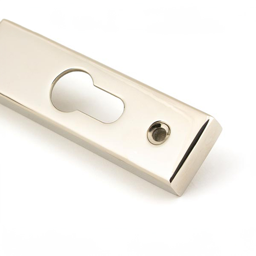 From the Anvil Brompton Lever Lever Multipoint Door Handles - 92mm PZ Sprung 212mm Screw Centres (LEAD TIME: 2-3 DAYS)