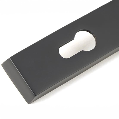 From the Anvil Avon Slim Lever Lever Multipoint Door Handles - 92mm PZ Sprung 212mm Screw Centres (LEAD TIME: 2-3 DAYS)