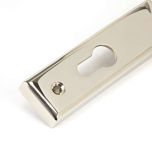 From the Anvil Brompton Lever Lever Multipoint Door Handles - 92mm PZ Sprung 212mm Screw Centres (LEAD TIME: 2-3 DAYS)